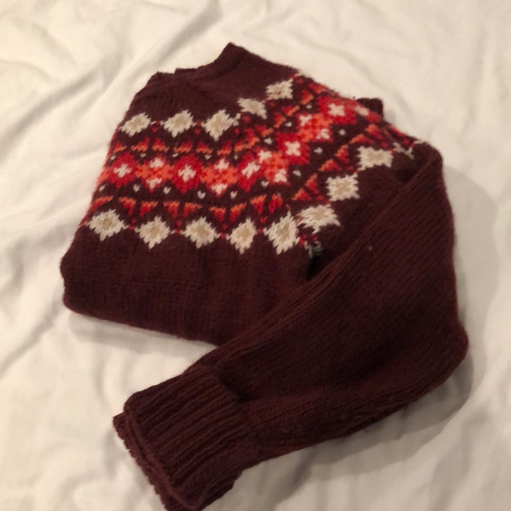 Hollister sweater